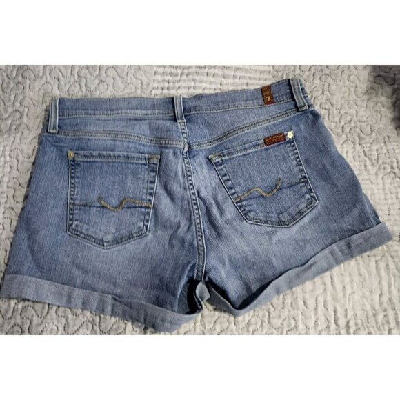 7 for all mankind Women's Jean Shorts Cuff Light Wash Size 28 - Picture 2 of 5